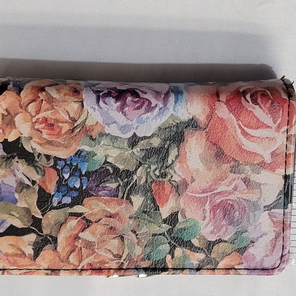 Mundi Floral Womens Rfid Blocking Indexer Wallet - Picture 5 of 11
